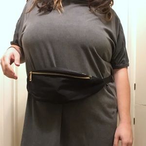 Plus size fanny pack